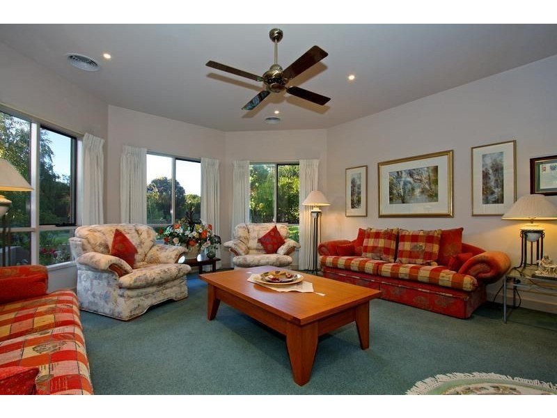 66 Lockhart Drive, Rosebud VIC 3939