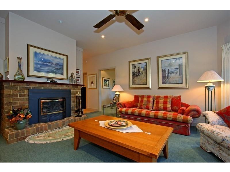 66 Lockhart Drive, Rosebud VIC 3939