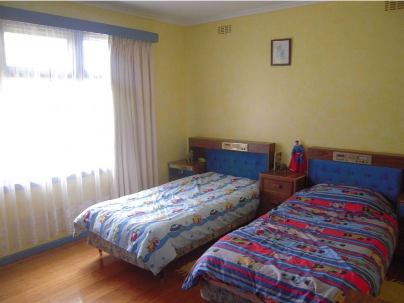 22 Park Avenue, Rosebud VIC 3939