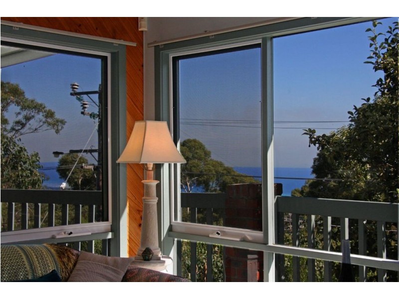 2 Dorothy Court, Mccrae VIC 3938