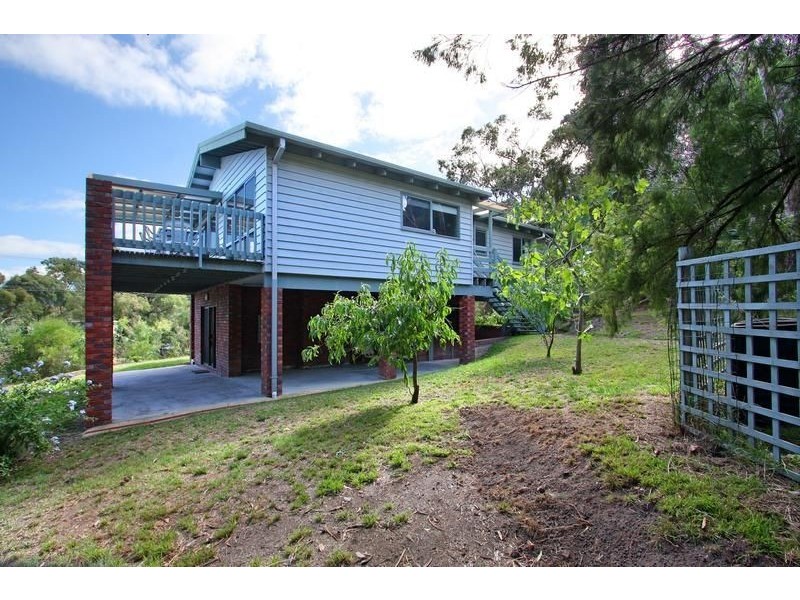 2 Dorothy Court, Mccrae VIC 3938
