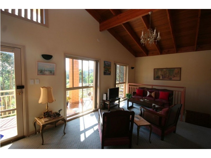 11 Bachli Street, Rye VIC 3941