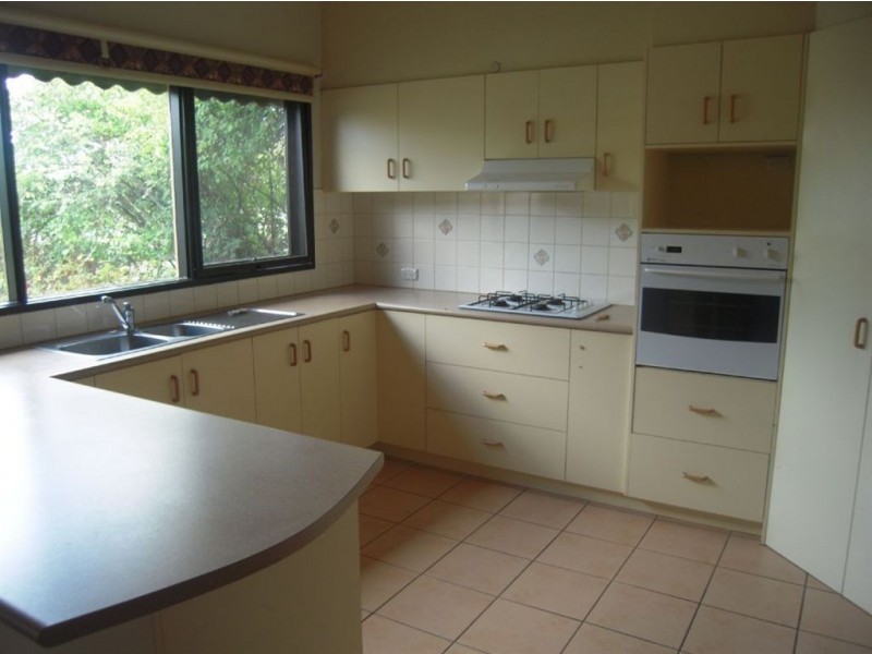 14 Clematis Avenue, Rosebud VIC 3939