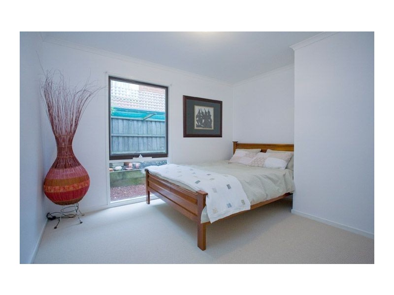 99 First Avenue, Rosebud VIC 3939