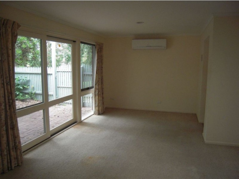 60 Ocean Street, Rosebud VIC 3939