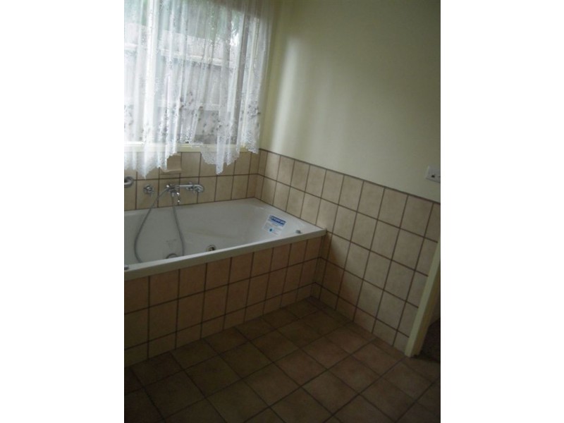 60 Ocean Street, Rosebud VIC 3939