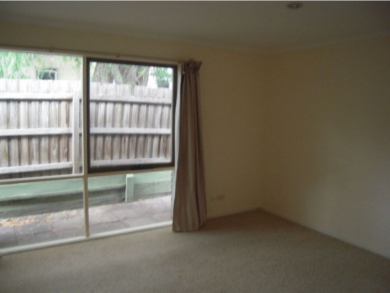 60 Ocean Street, Rosebud VIC 3939