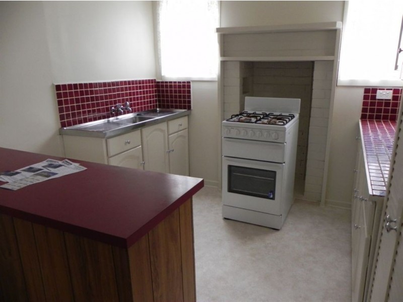 37 Goolgowie Street, Rosebud VIC 3939