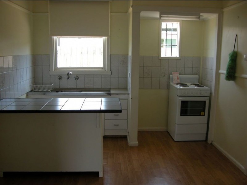 8 Eliza Street, Rosebud VIC 3939