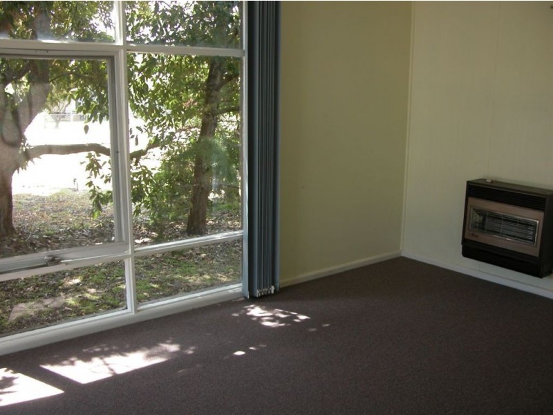 8 Eliza Street, Rosebud VIC 3939