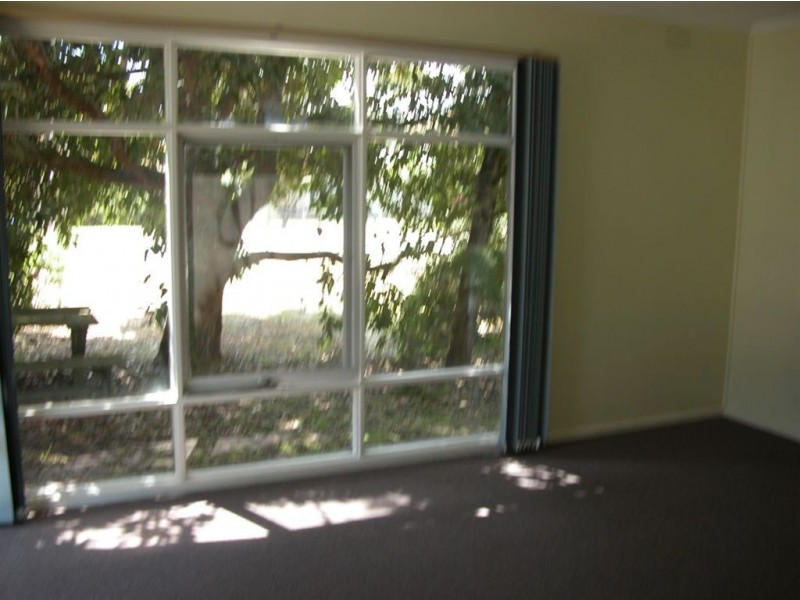 8 Eliza Street, Rosebud VIC 3939