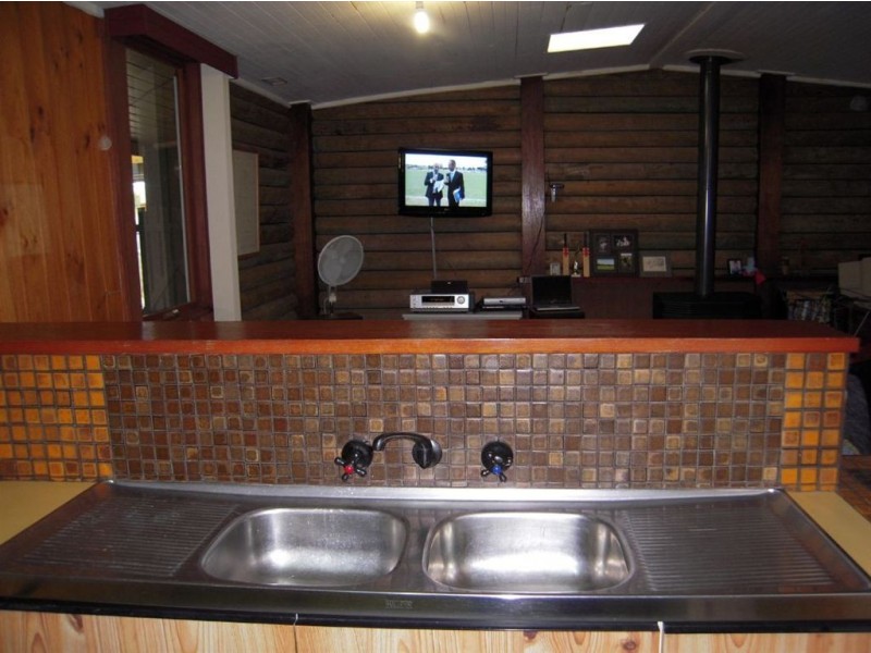 414 Waterfall Gully Road, Rosebud VIC 3939