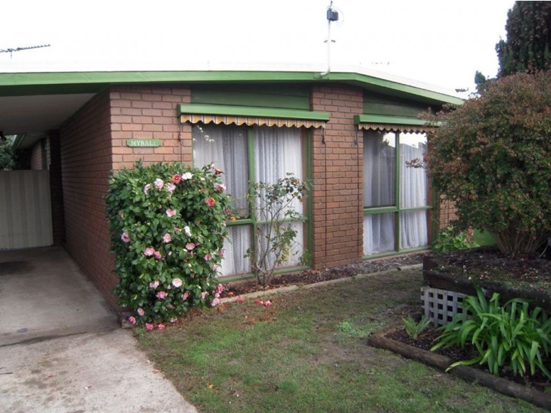 134 Sixth Ave, Rosebud VIC 3939