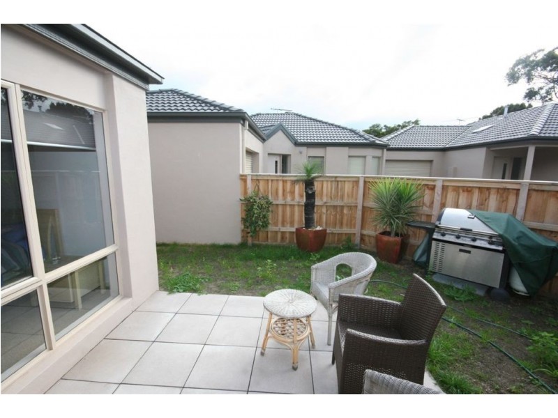 1/2 Phillip Street, Rosebud VIC 3939