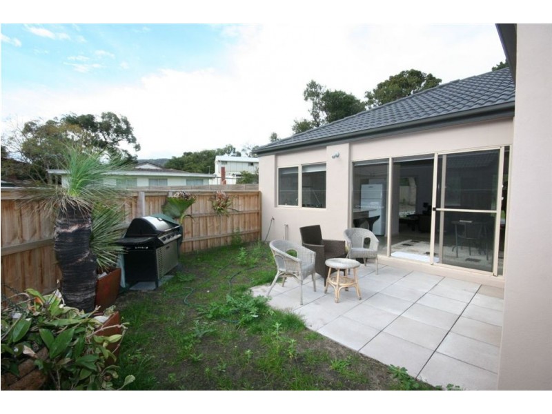 1/2 Phillip Street, Rosebud VIC 3939