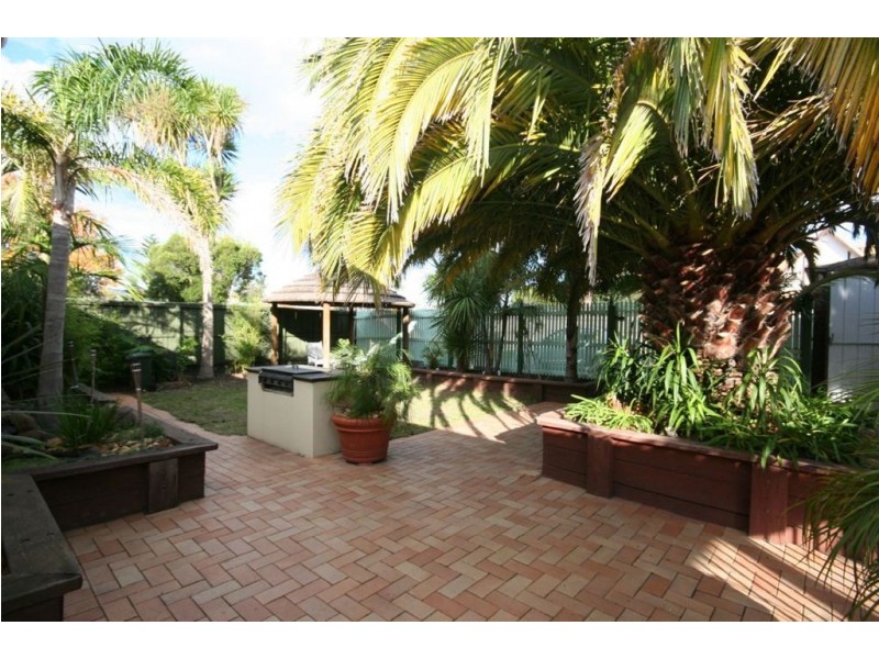 135 Eastbourne Road, Rosebud VIC 3939