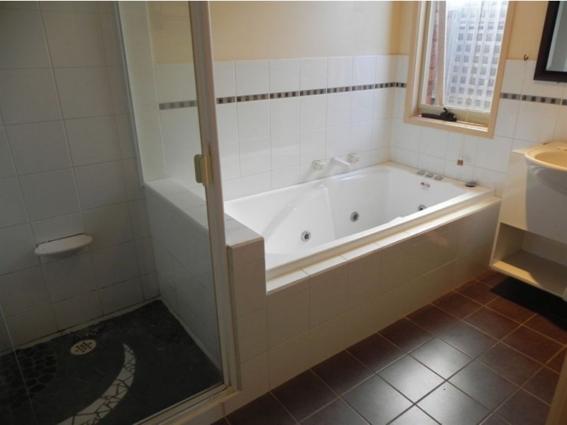 119 Second Avenue, Rosebud VIC 3939