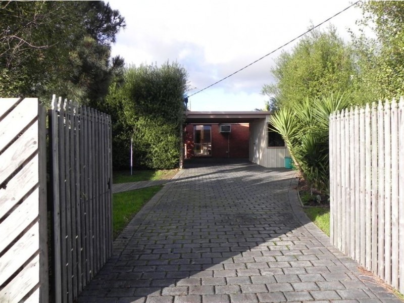 119 Second Avenue, Rosebud VIC 3939