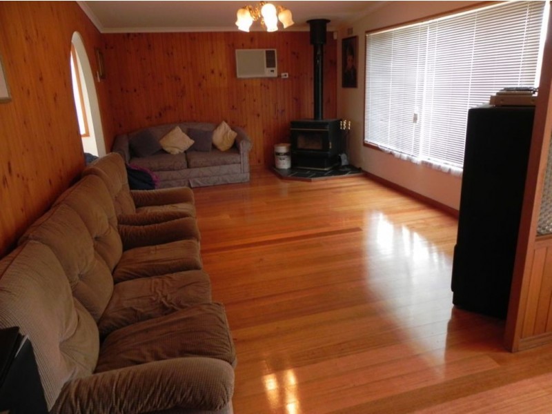 34 Ocean Street, Rosebud VIC 3939