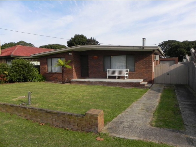34 Ocean Street, Rosebud VIC 3939