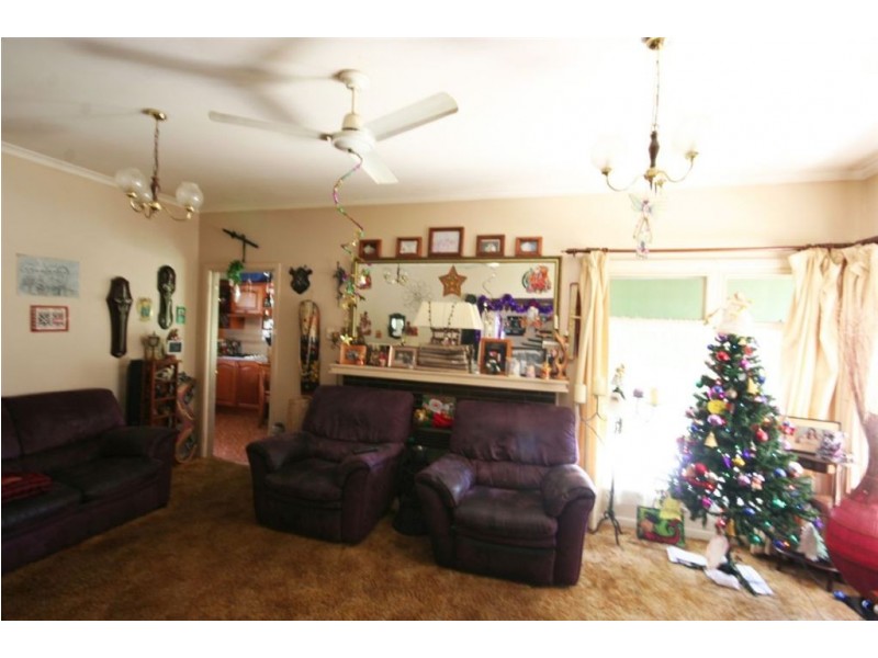 45 Rosemore Road, Rosebud VIC 3939