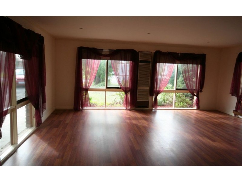 26 Ashenden Square, Rosebud VIC 3939