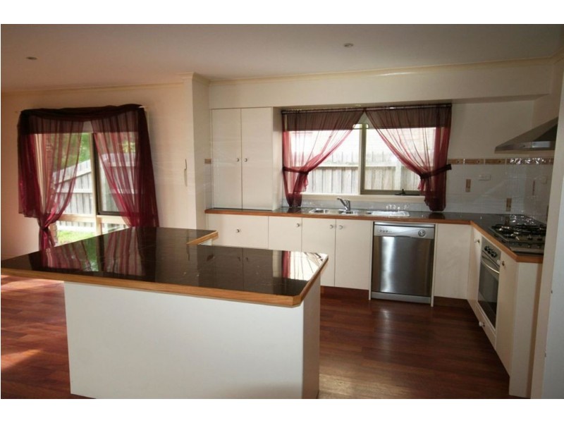 26 Ashenden Square, Rosebud VIC 3939