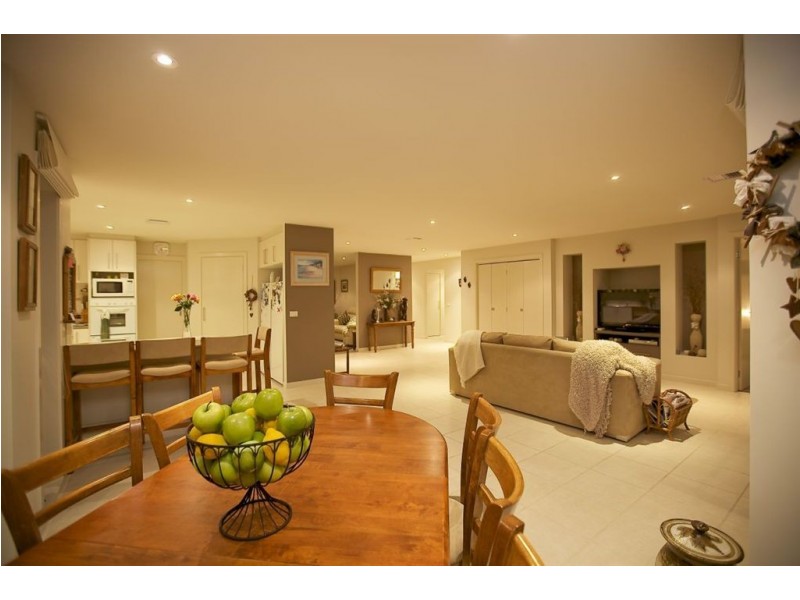 17 Lovely Meadows Court, Rosebud VIC 3939