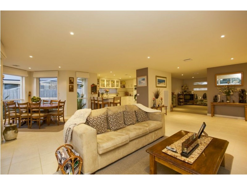 17 Lovely Meadows Court, Rosebud VIC 3939