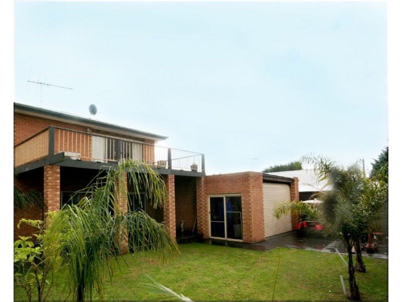 111 Truemans Road, Rosebud West VIC 3940
