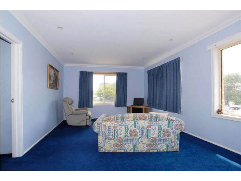 111 Truemans Road, Rosebud West VIC 3940
