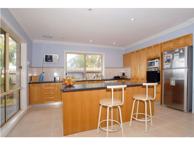 111 Truemans Road, Rosebud West VIC 3940