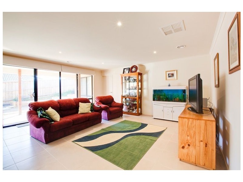 29 Wallaby Drive, Rosebud VIC 3939
