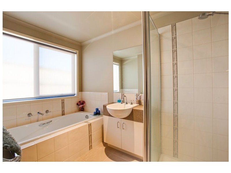 29 Wallaby Drive, Rosebud VIC 3939