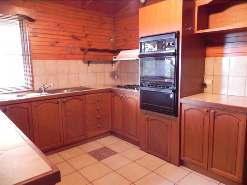 3 Seabrook Avenue, Rosebud VIC 3939