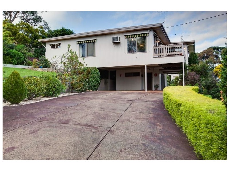 26 Hove Road, Rosebud VIC 3939
