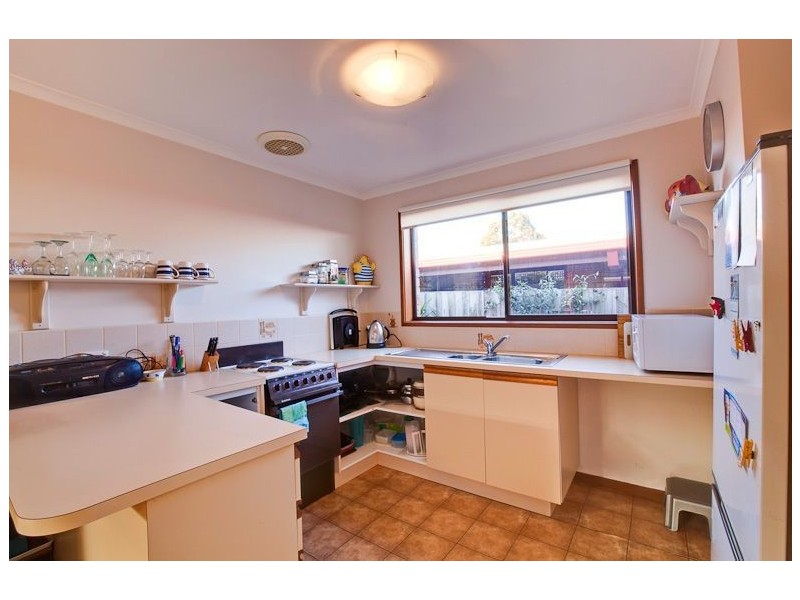 147 First Avenue, Rosebud VIC 3939