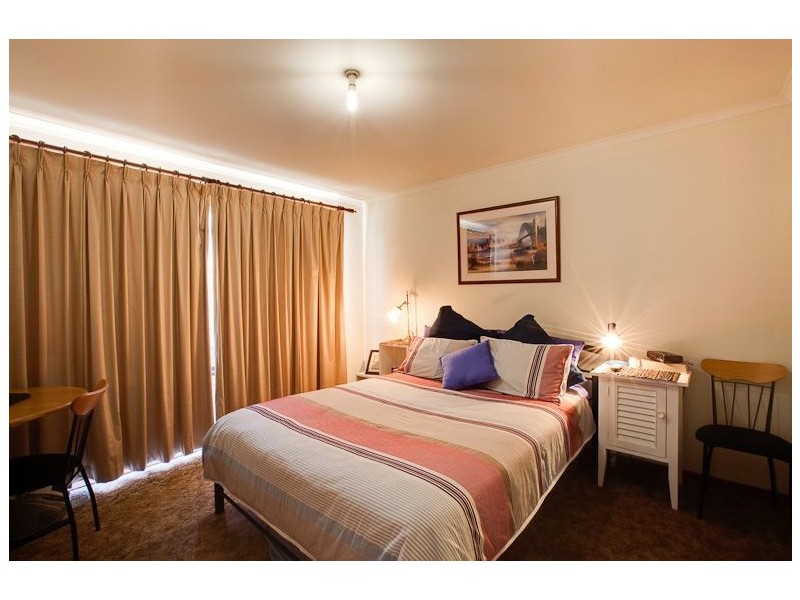 147 First Avenue, Rosebud VIC 3939