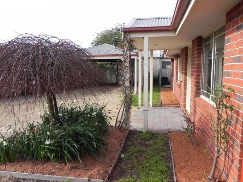92 Palm Tree Drive, Safety Beach VIC 3936