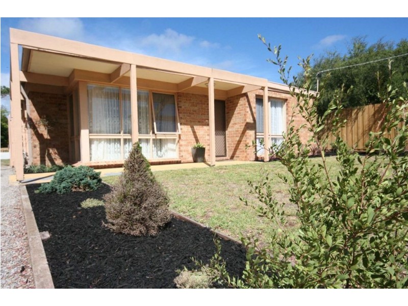 85 Leon Avenue, Rosebud VIC 3939