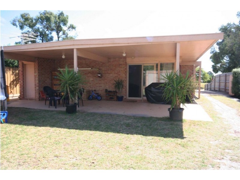 85 Leon Avenue, Rosebud VIC 3939