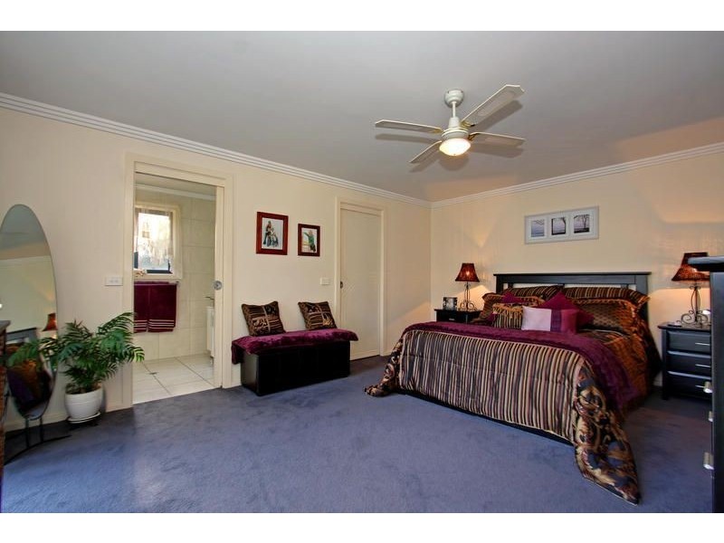 34 Bilbul Avenue, Rosebud VIC 3939