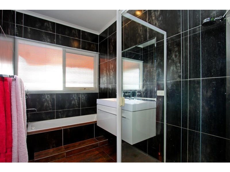 34 Bilbul Avenue, Rosebud VIC 3939