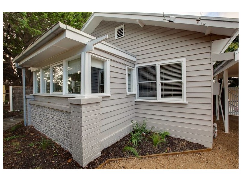 16 Murrowong Avenue, Rosebud VIC 3939