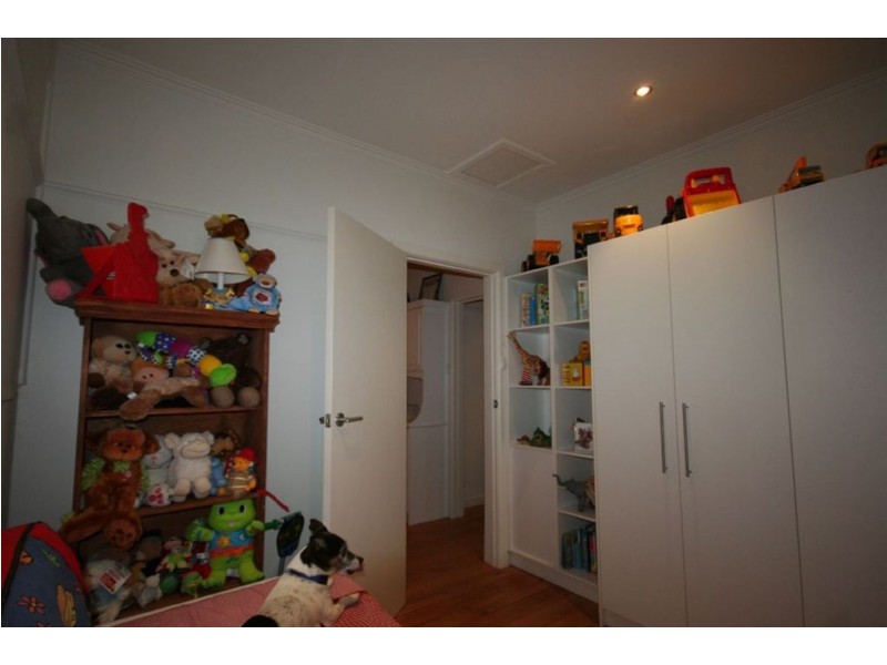 16 Murrowong Avenue, Rosebud VIC 3939