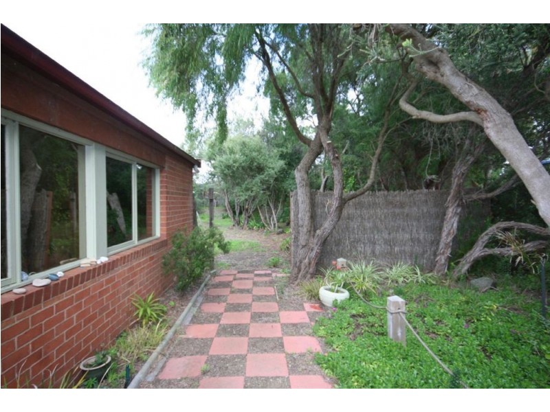 11 Sara Street, Rye VIC 3941