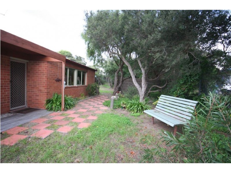 11 Sara Street, Rye VIC 3941