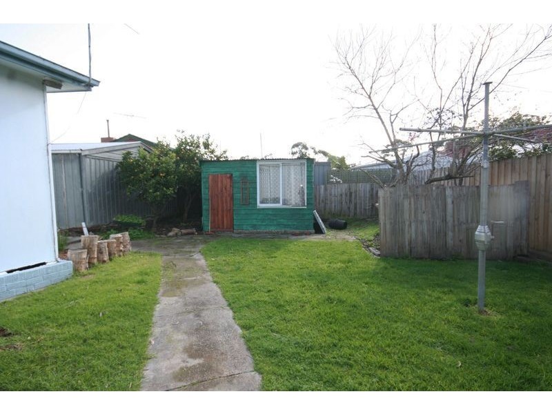 24 Mount View Road, Rosebud VIC 3939