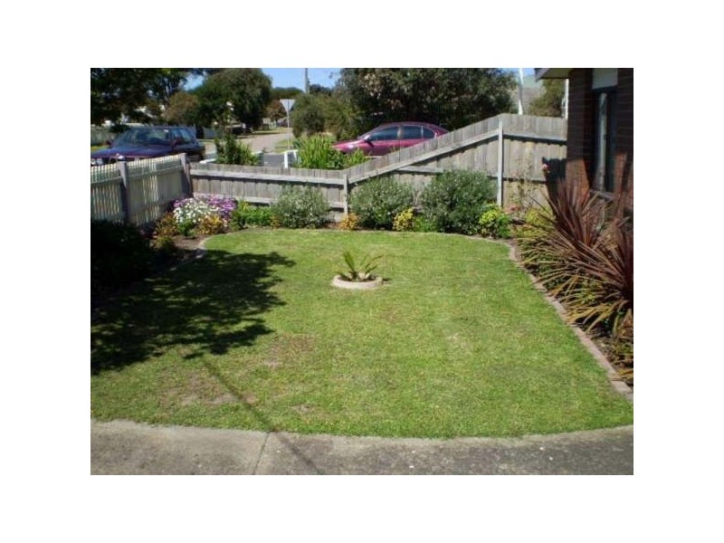 58 Second Avenue, Rosebud VIC 3939