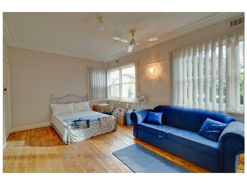 84 Jetty Road, Rosebud VIC 3939